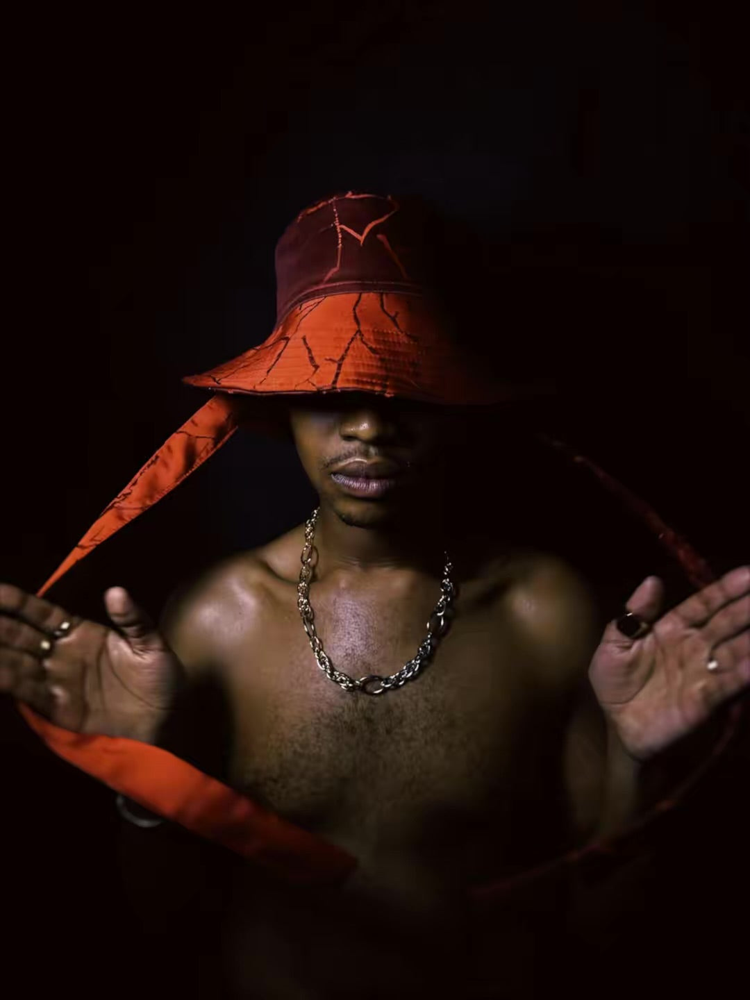 FYRE BUCKET HAT